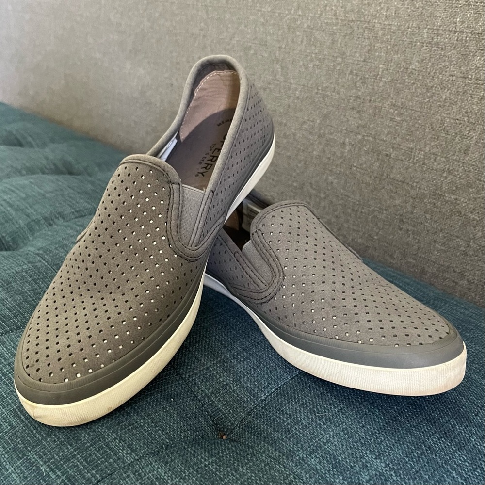 Sperry Slip-On Women’s Shoes - Size 7.5